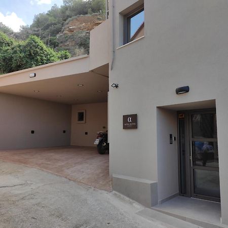 Alpha Suites Chania  Luaran gambar