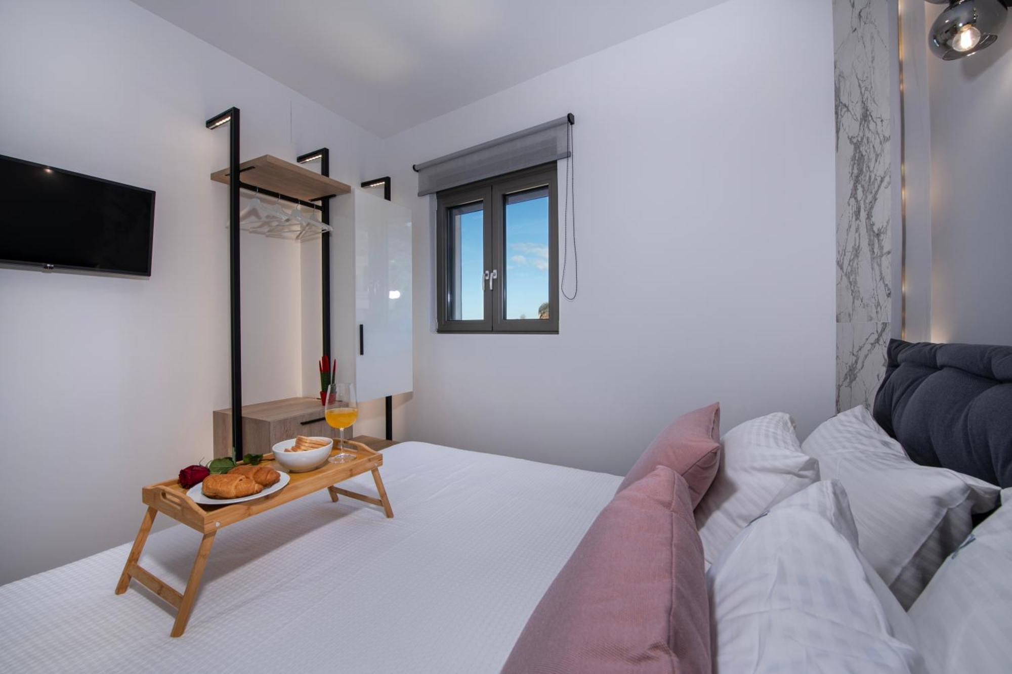 Alpha Suites Chania  Luaran gambar
